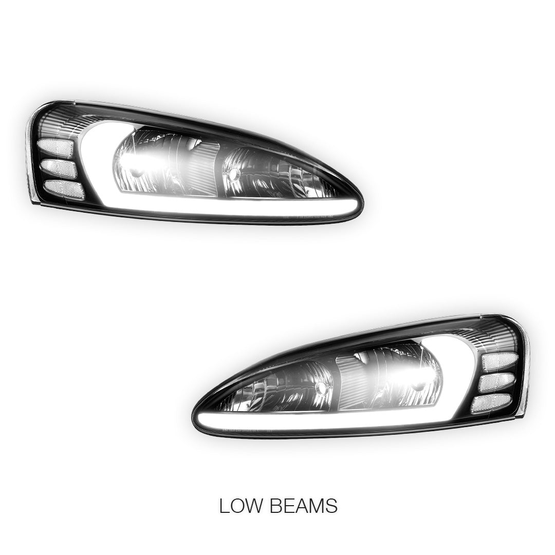 Pontiac Grand Prix (2004 - 2008) Reflector 3D LED DRL Headlights LH + RH