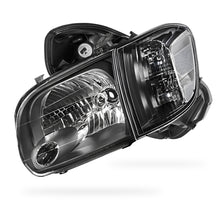 Toyota Tundra (2005 - 2006) Replacement Headlights LH + RH