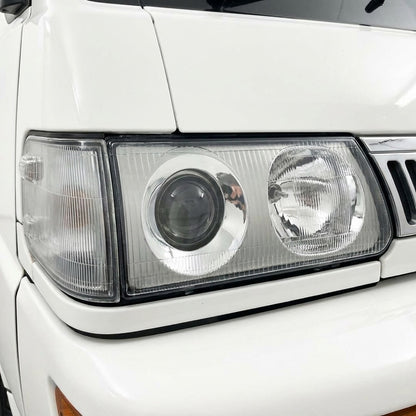 Mitsubishi L300 Express SJ (1995 - 2001) Halogen Headlights LH + RH